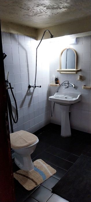 Продава масивна къща в гр. Ловеч, кв. Вароша