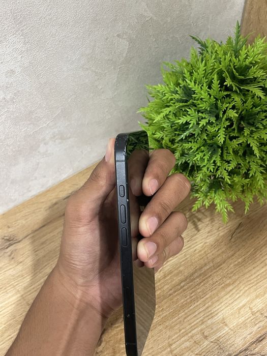 Телефон iPhone 16 128gb