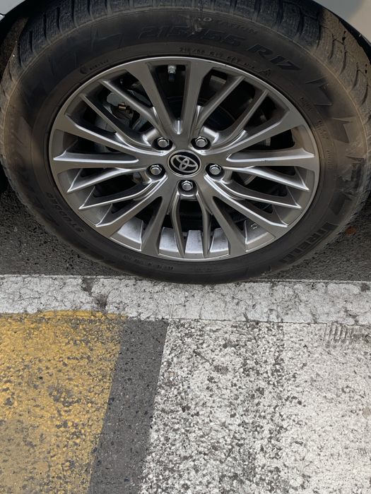 Диски литые камри