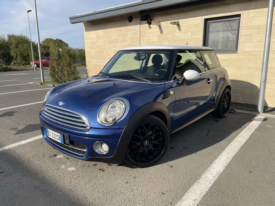 Mini Cooper D, 1.6 diesel, 109 cp, an 2008 luna 06