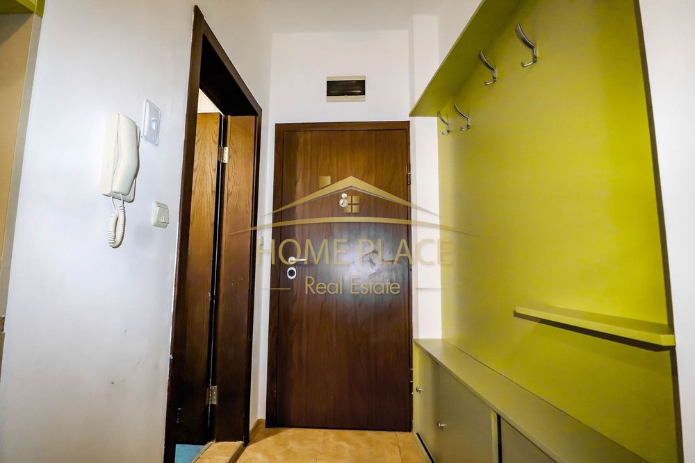 ПАРКОМЯСТО ! Едностаен апартамент под наем - Бриз