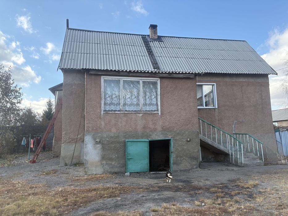 Продам 5-ти комнатный дом