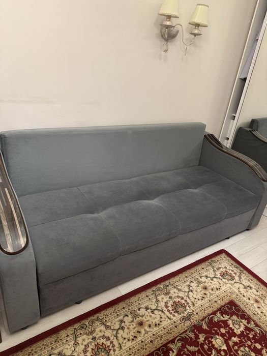 Продам диван в хорошем состоянии