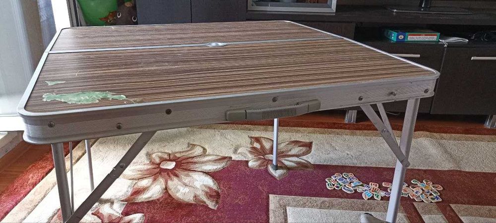 Стол для пикника