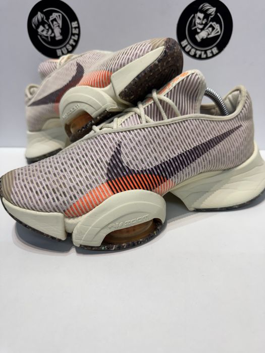 Маратонки NIKE AIR ZOOM SUPERREP .Номер 40.5