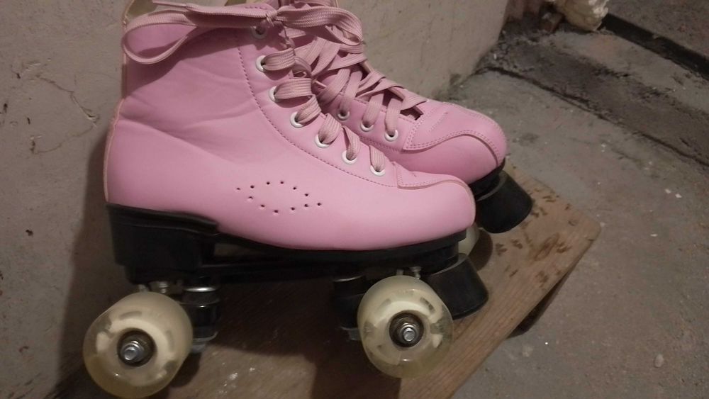 Ролкови кънки 38 номер дамски !
