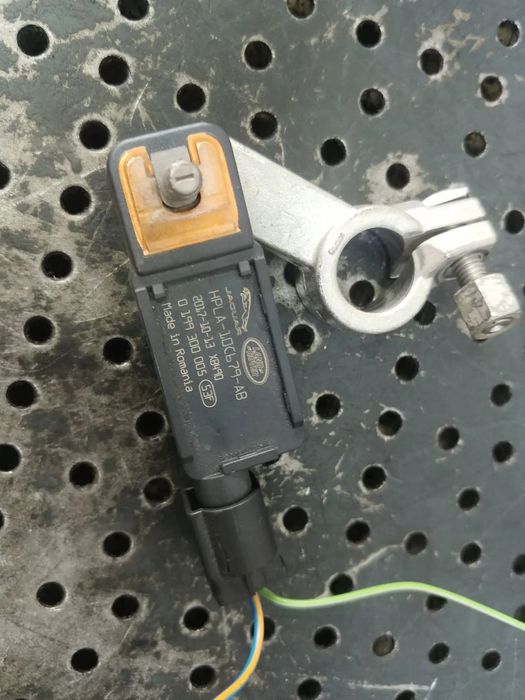 Capsa pirotehnica borna baterie minus land rover discovery 5 l462 dupa 2017 hpla-10c679-ab