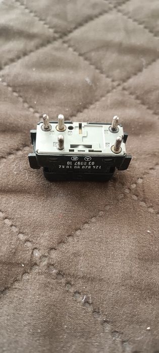 Авточасти Мерцедес 124