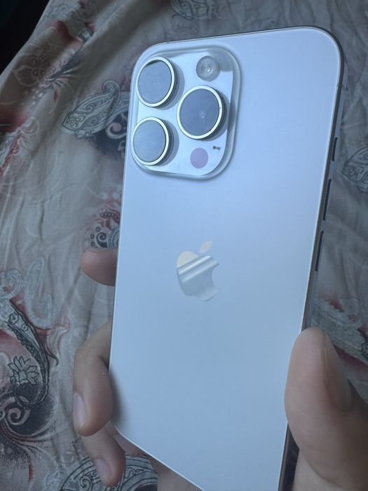 Iphone 15 pro 128 Gb