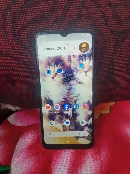 Nokia G21                                b