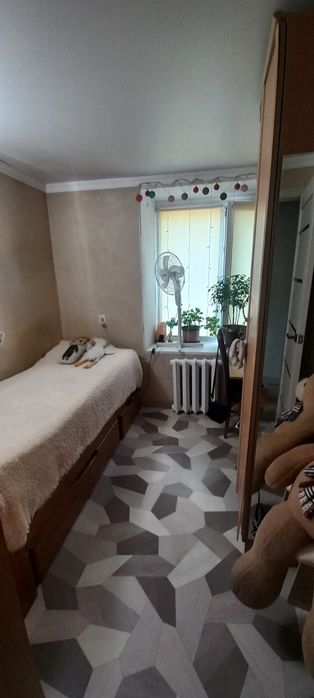 Продается  2 комнатная квартира