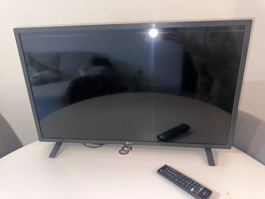 Телевизор LG 32LM550BPLB