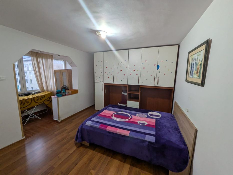 apartament de inchiriat