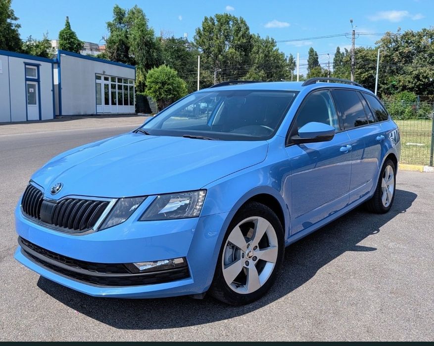 Skoda Octavia 4x4 DSG 184CP .TVA Deductibil