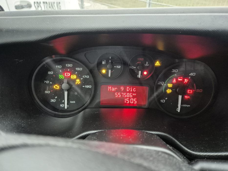 Vând Iveco Daily 35 s 13 ,an 2016 93 kw , 2 267 cc