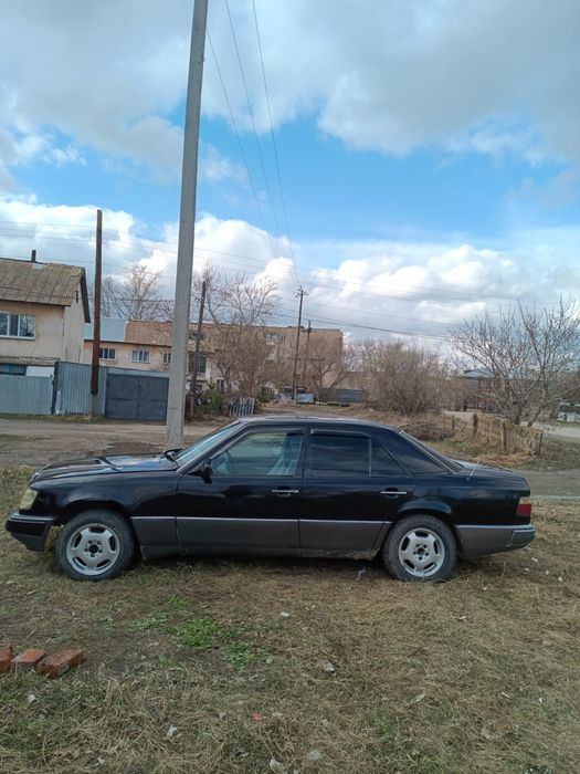 Продам 124 Mercedes Benz