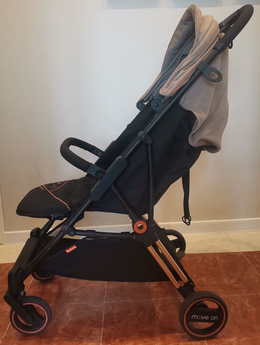 Лятна количка MOVE ON