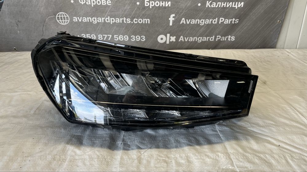 Skoda Fabia 3 десен фар