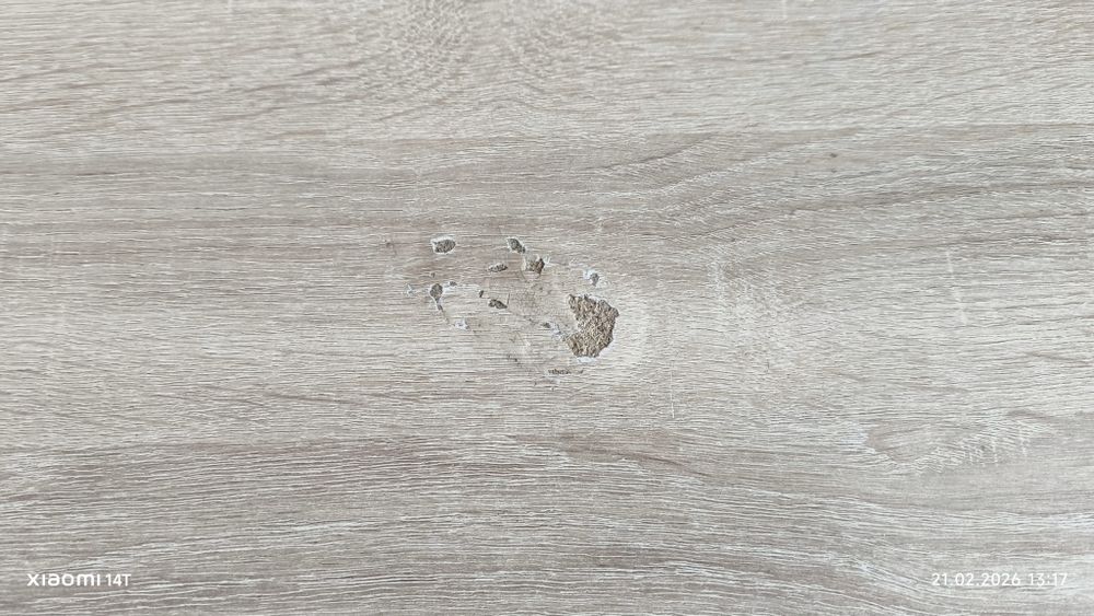 стол в хорошем состоянии