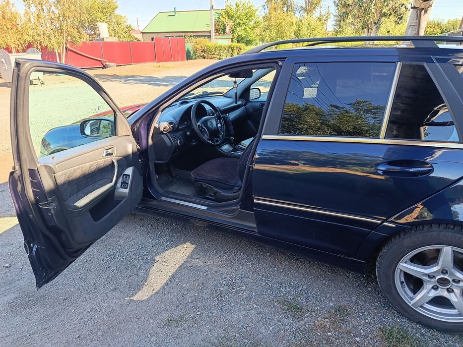 Продам Мерседес C200