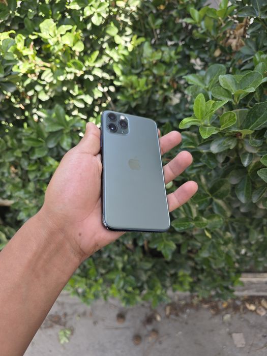 Iphone 11 pro sotiladi dastavka bor