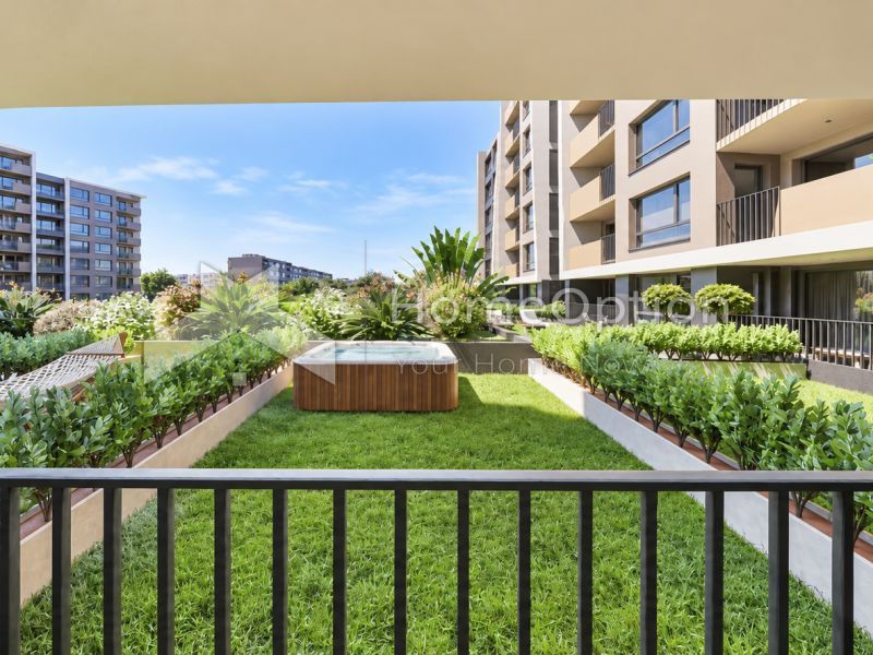 Продава се Двустаен апартамент в Бургас, Изгрев - 62 кв.м за 2429 €/кв.м - Снимка #5