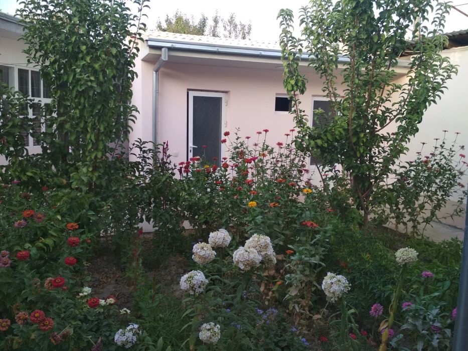 Участка.7 комнат.средний ремонт.