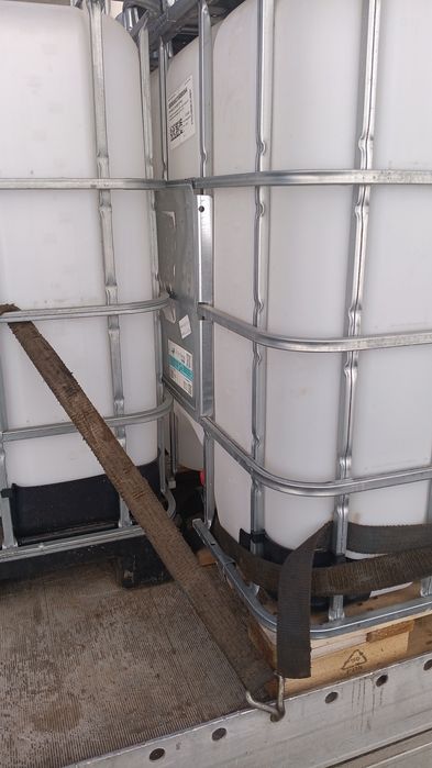 Ibc vas apa 1000litri cub apa rezervor 1 tona Sarbi • OLX.ro