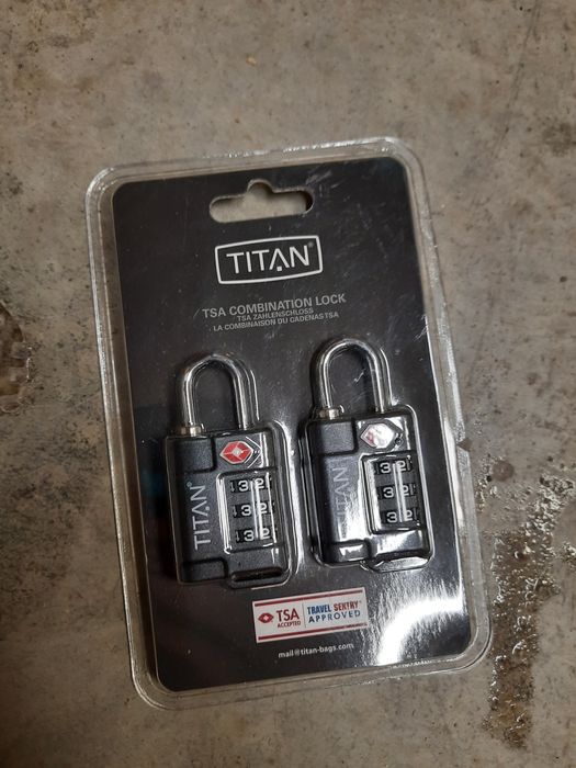 Катинар за пътуване 2 броя Titan