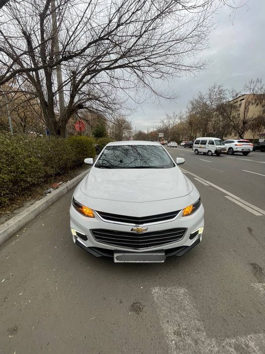 Malibu 2 2/4 faqat naxtga kreditga yoq