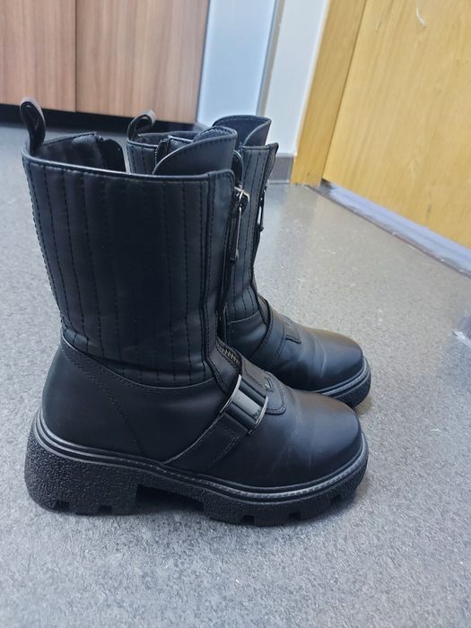 Ботинки зимние женские