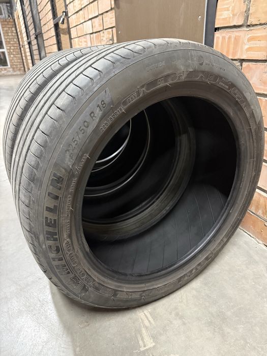 Michelin Летний 225/50/18 комплект