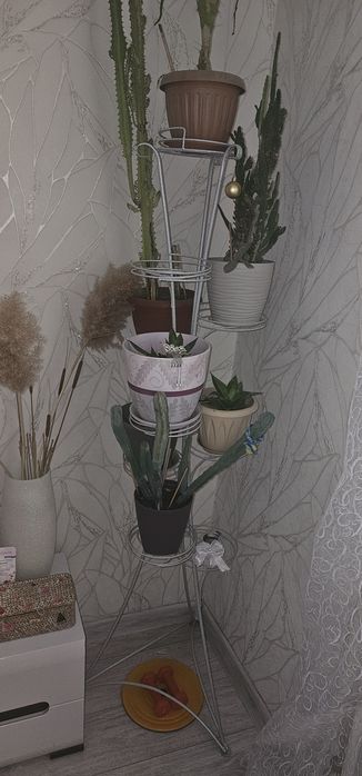 Подставка для цветов