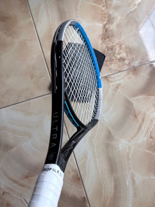 Професионална детска тенис ракета Wilson Ultra 26 за деца 10 - 12г