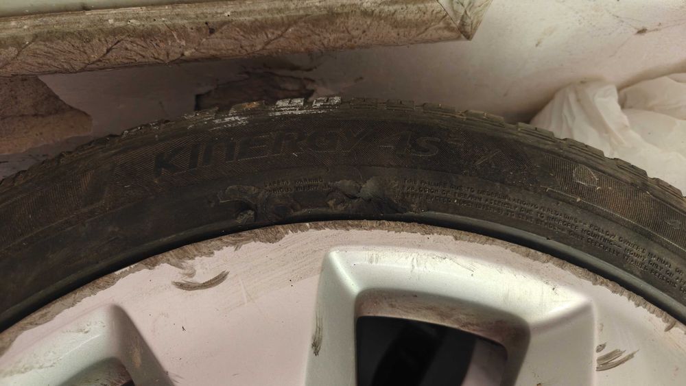 Всесезонни гуми Hankook 20-ки (245/45/20)