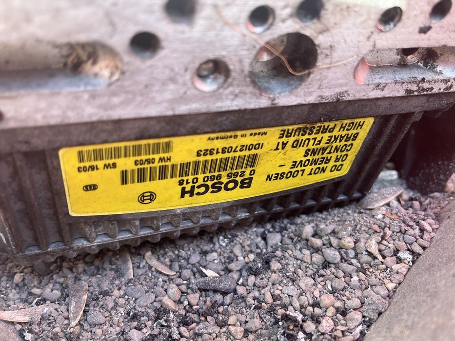 pompa abs mercedes e classe 2004