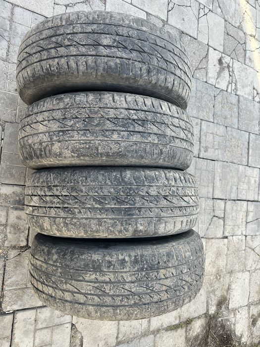 Шины летние 235/60/18