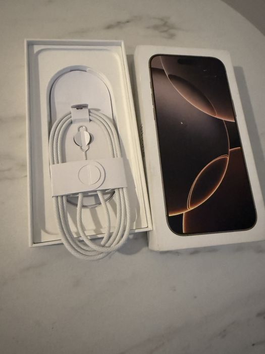 Оригинален кабел за зареждане İphone 16 pro max