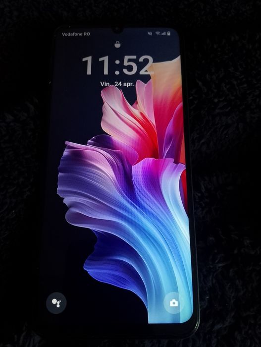 Telefon RealMe nou cu garanție