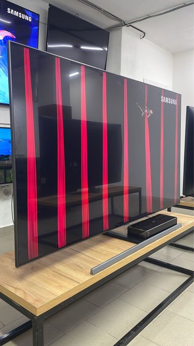 Телевизор Samsung QE65Q80RAU