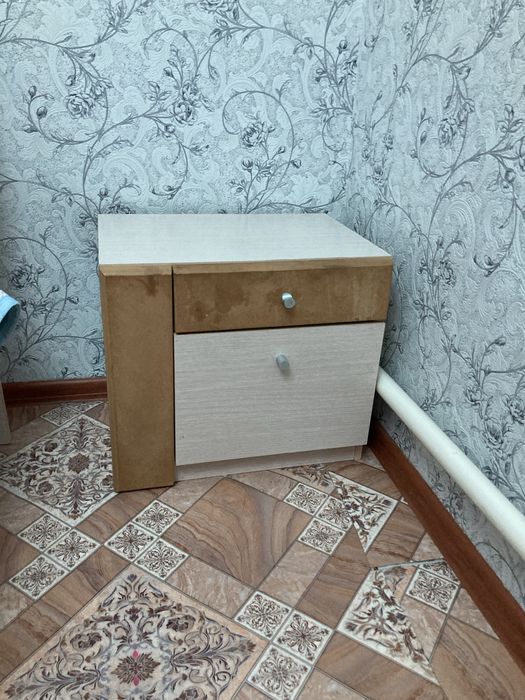 Продам спальный гарнитур