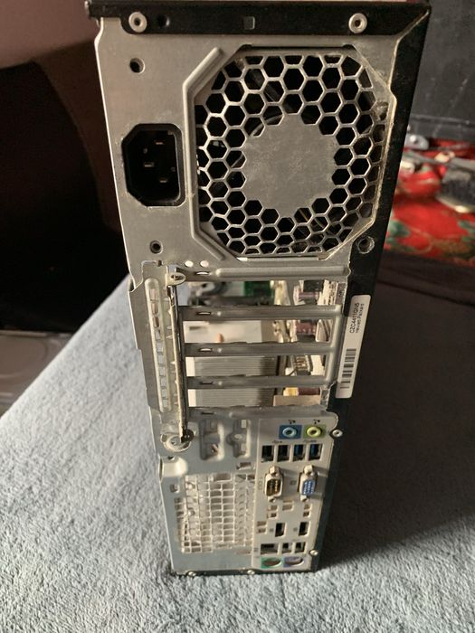 Vând unitate PC HP