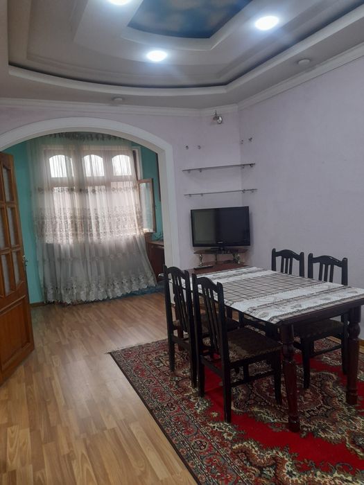 Экобазар ,Ялангач м-в,  2/3/4 комн.раздельные