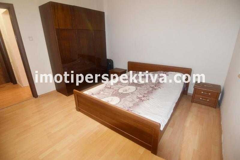 Продава се Тристаен апартамент в Пловдив, Център - 75 кв.м за 2800 €/кв.м - Снимка #3