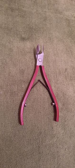 Маникюрные кусачки