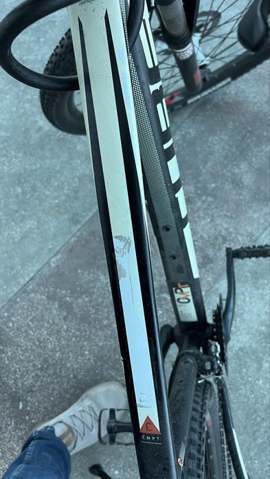 Bicicleta cube attention