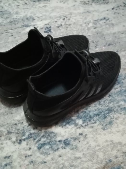 Летняя обувь продам