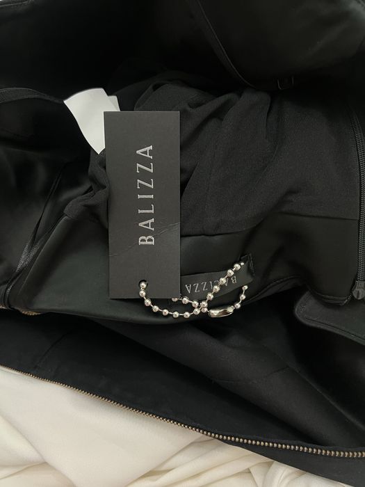 Продается Новый костюм BALIZZA
