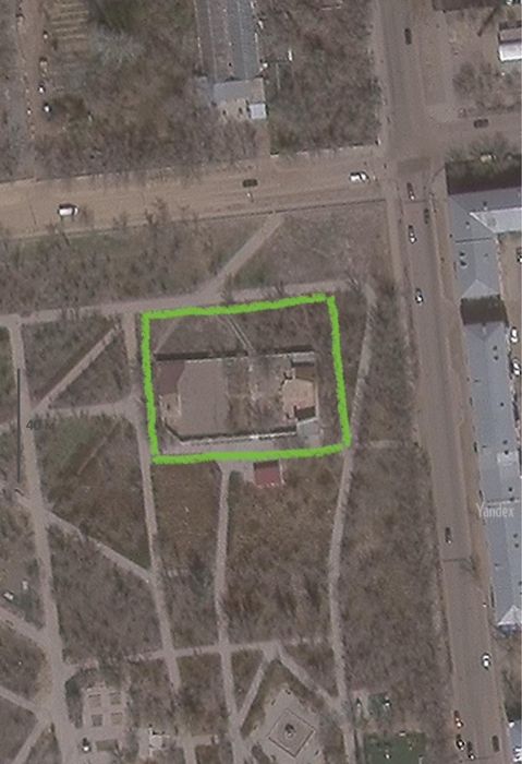 Земельный участок