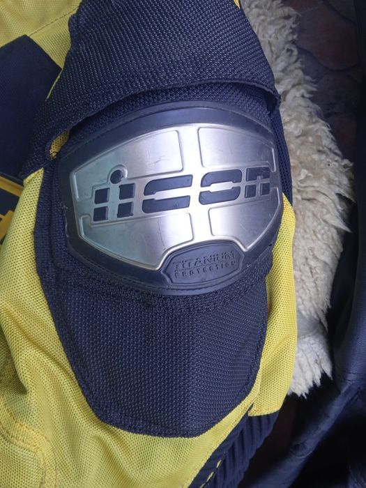 Кожаные Штаны и куртка icon